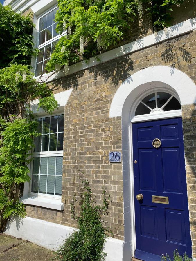Esme'S Bed & Breakfast Winchester Dış mekan fotoğraf